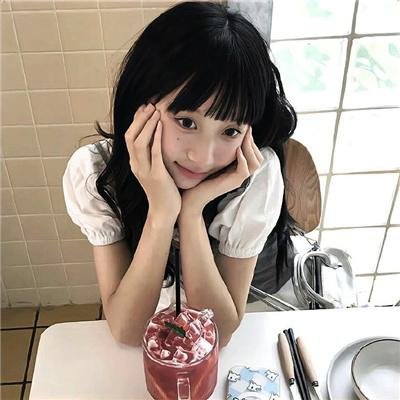 红色